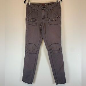 TNA Aritzia Supply Cargo Pants Grey - Size 6